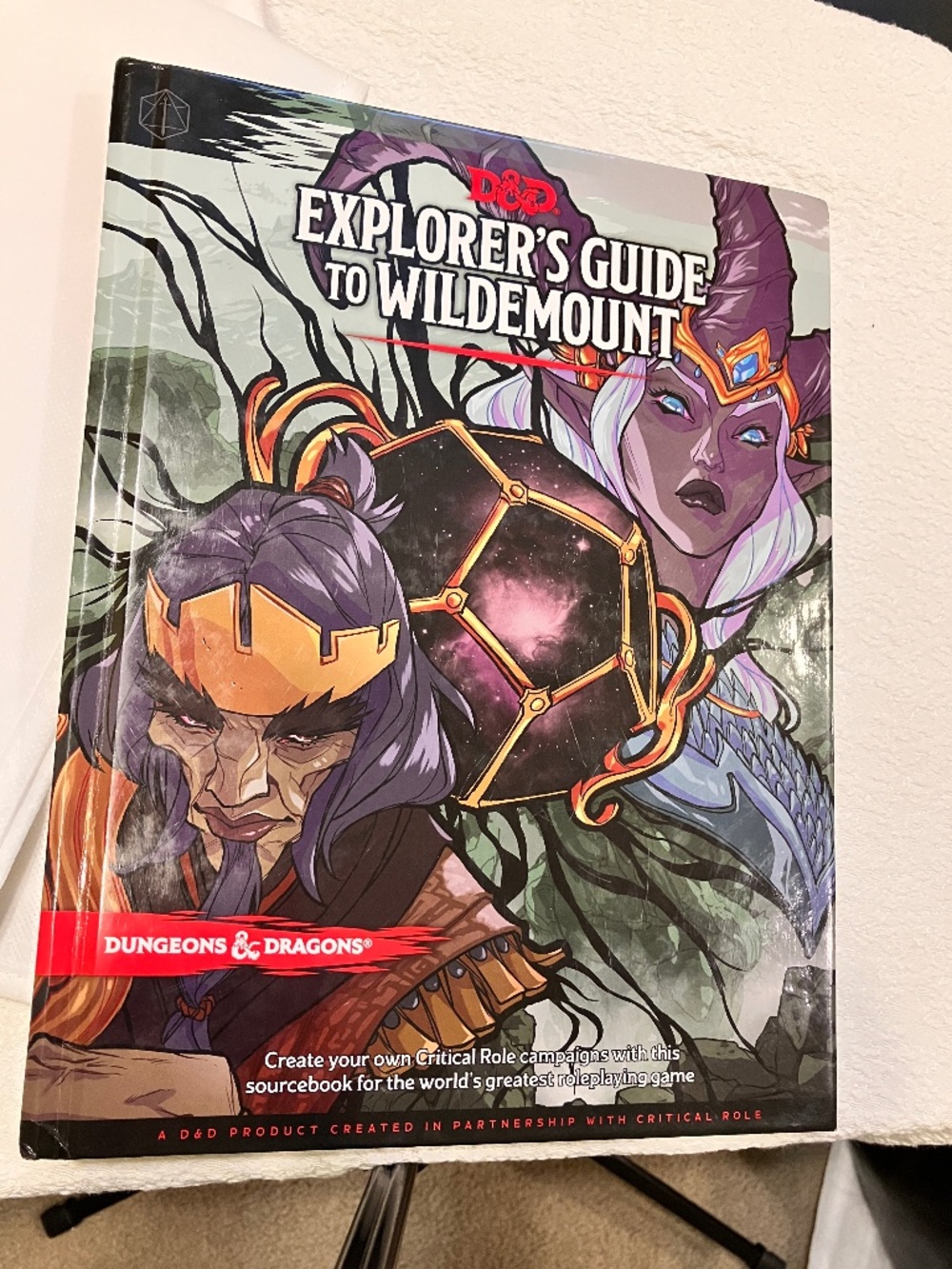 Dungeons & Dragons book: Explorer's Guide to Wildemount